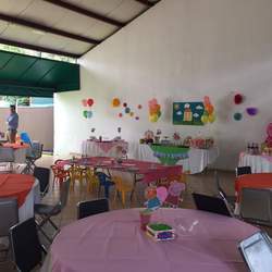 ¡Sofia Isabella Pig! - Peppa Pig and friends