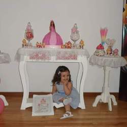 Emilia's Party - Primcess