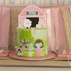 Antonia's Pink Farm - Farm