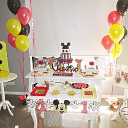 Valentino cumple 1 año - Mickey Mouse