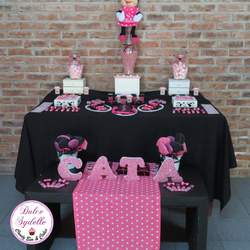 Glam Minnie Mouse birthday party - Minnie Mouse