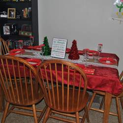 Intimate Christmas Dinner - How the Grinch Stole Christmas