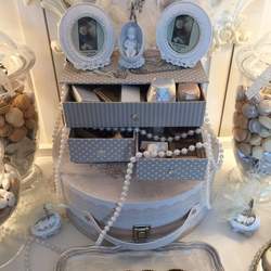 Retro Baby Shower  - Vintage / Retro