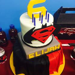 Elijah's Batman vs Superman Party - Batman vs Superman