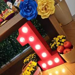 Laura's Snow White 1st birthday party - Branca de Neve