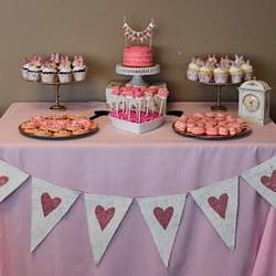 A Very Merry UnBirthday in ONEderland - Alice in Wonderland