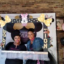 Tenisha & David's baby shower - Minnie Mouse