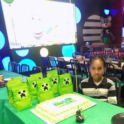 Minecraft birthday party - Minecraft