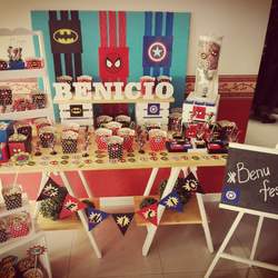 Superheroes Fest - Superheroes