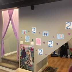 Emme's Frozen 2nd Birthday party - Frozen (Disney)