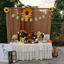 First year birthday party - Sunflower and giraffe