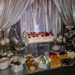 50th birthday party - Silver and white