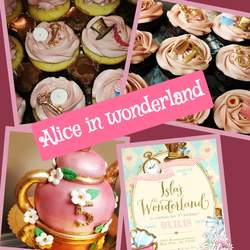 Isla's wonderland - Alice in Wonderland