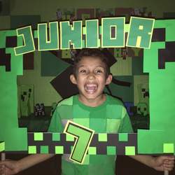 Junior’s Minecraft party - Minecraft party
