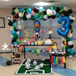Pocoyo and soccer fun party! - pocoyo