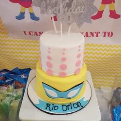 Its my party, I can fly if I want to! - Girl superhero