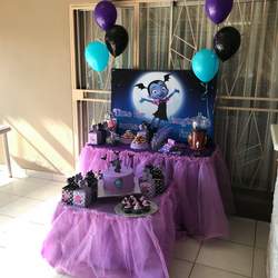 Vampirina birthday party - Vampirina 