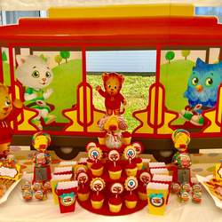 Daniel Tiger Trolley Birthday  - Daniel Tiger, trolley, Red and yellow, 4th Birthday 