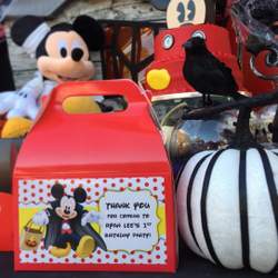 Mickey Mouse  not so scary ! - Mickey Mouse Halloween