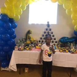 Kinsley's Minion 6th birthday party - Minions