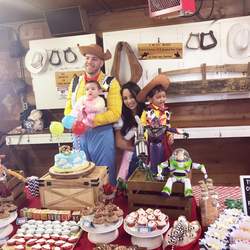 Carter’s toy story woody party - Toy story/western