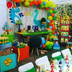Dinosaur birthday party - dinobaby