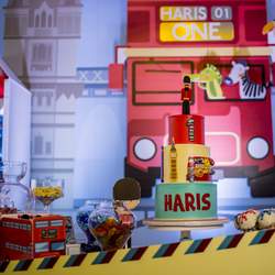 Haris' 1st Birthday - London Bus