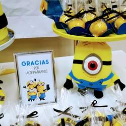 Minions Bday - Despicable Me / Minions