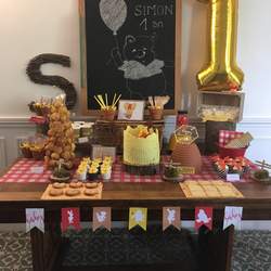Simon first birthday Winnie the Pooh  - Winnie the Pooh