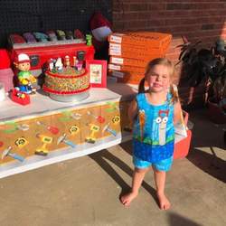 Ryleigh turns 4 with Handy Manny  - Handy Manny