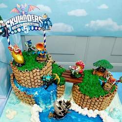 Skylanders 5th Birthday ~ A Trip to the Skylands - Skylander