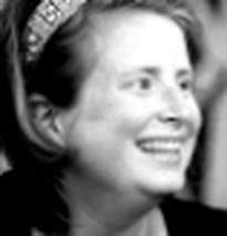 Lee Anne V
