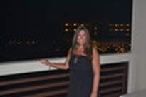 Stephanie R