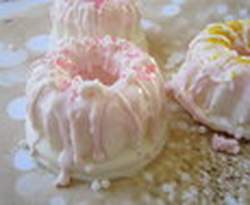 Sweet Candle Melts and Bath Treats