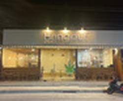 Hangout lounge