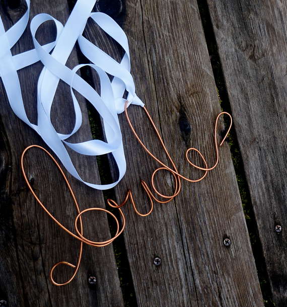 Copper_decor_chair_sign-570